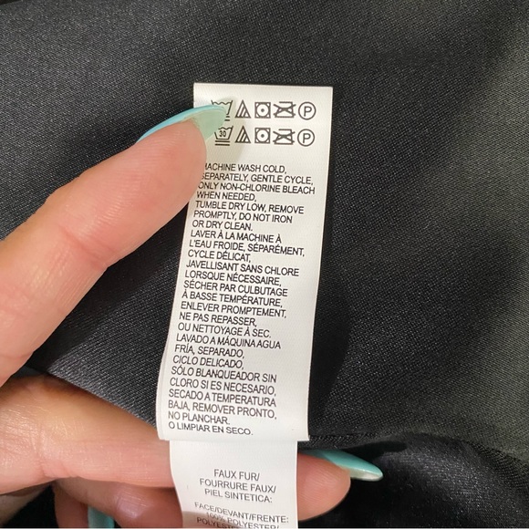 NWOT-Black Silky Faux Fur with Rose Gold Oversized Jacket S - Picture 9 of 12